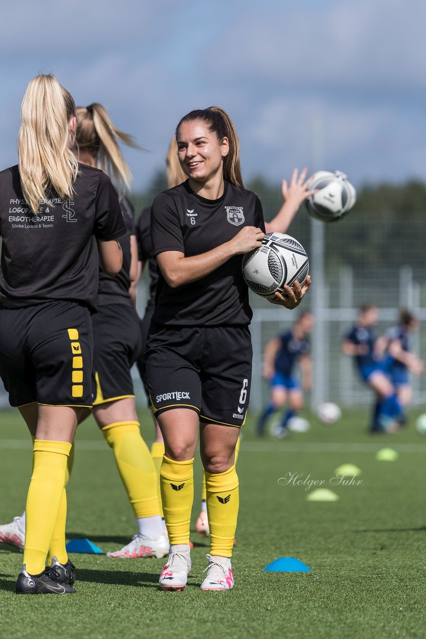 Bild 97 - Saisonstart Oberliga